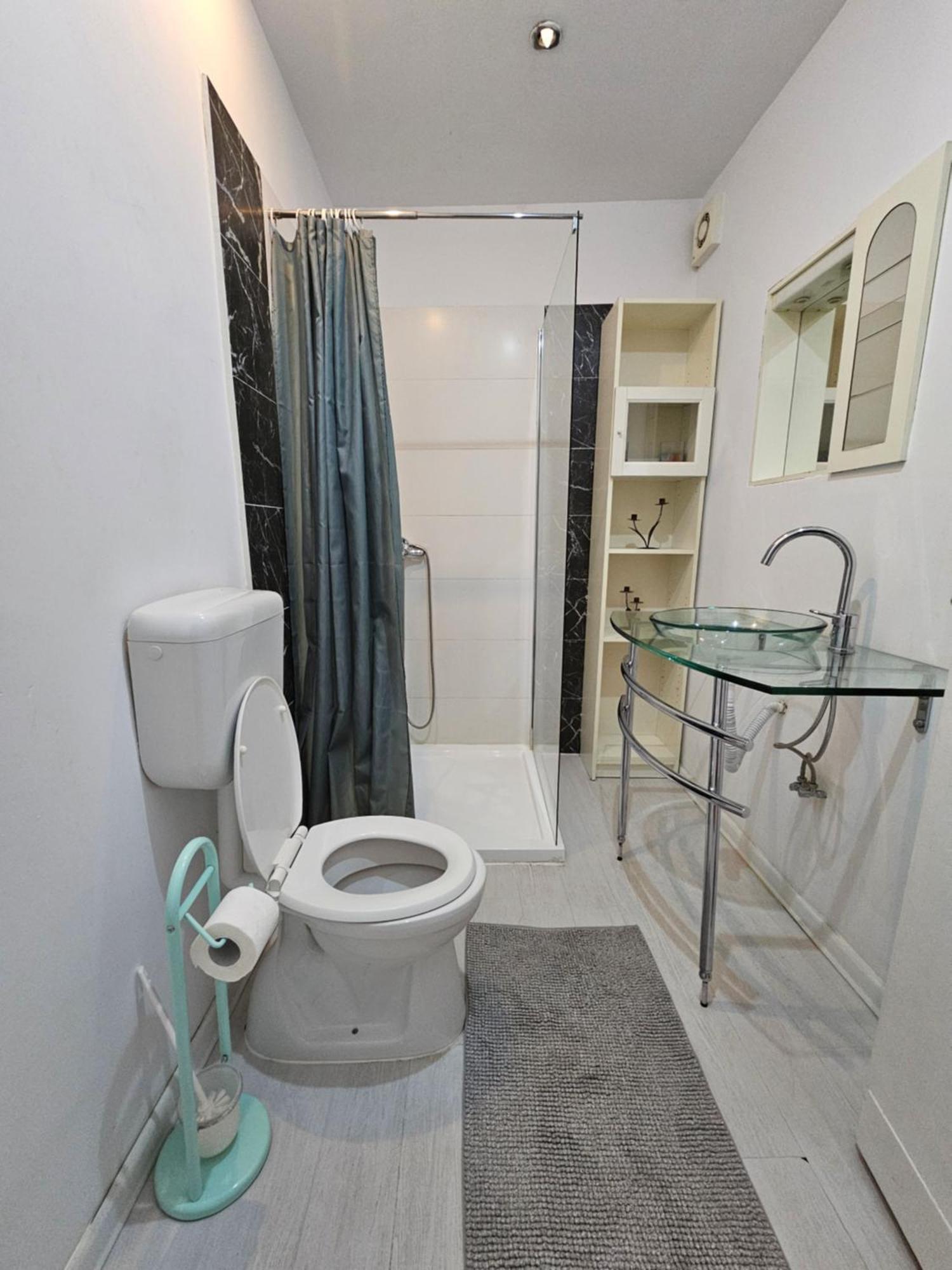 Franceza Street 3bedroom Apartament *